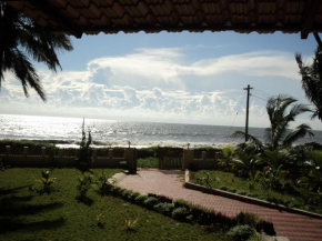 Гостиница Club 7 Beach Resort  Kannur